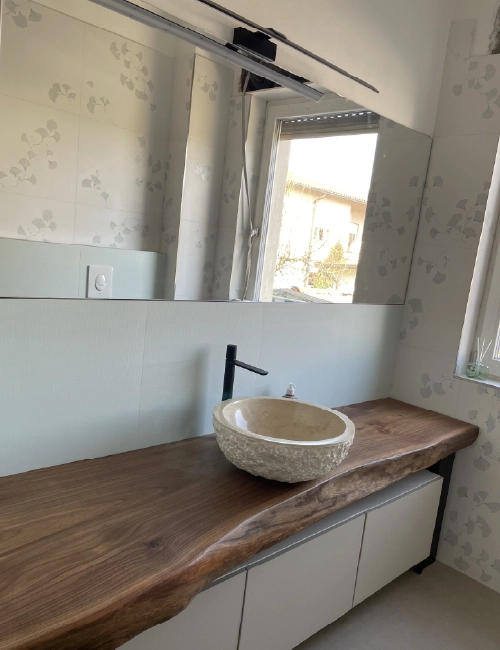 specchio a tutta parete come soluzione per illuminare e ampliare il bagno moderno specchio a tutta parete come soluzione per illuminare e ampliare il bagno moderno